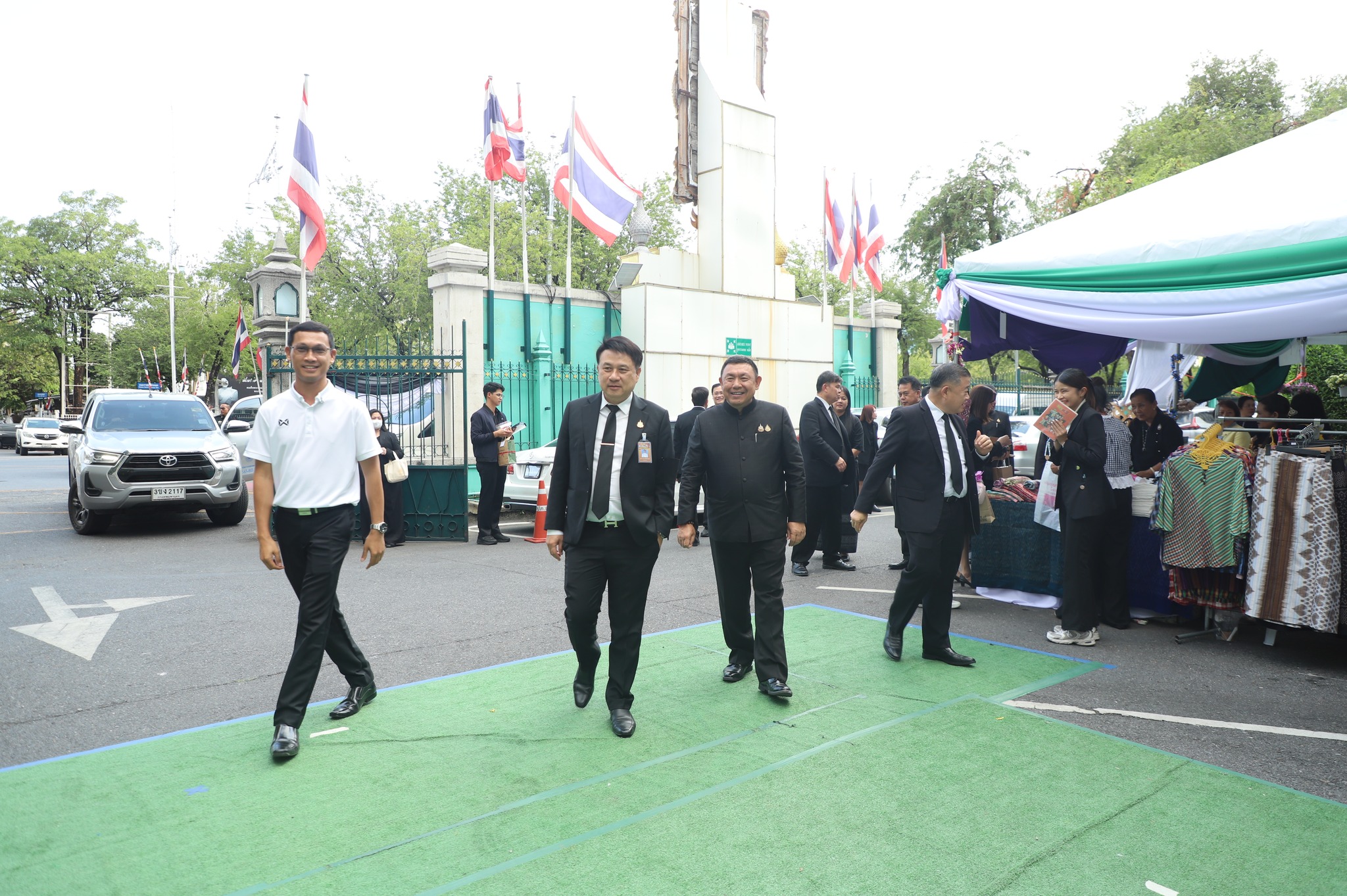 title - รมช.กษ. และคณะผู้บริหาร กษ. เยี่ยมงาน “ส่งความสุขปีใหม่ มอบให้เกษตรกรในเขตปฏิรูปที่ดิน” ของ ส.ป.ก.